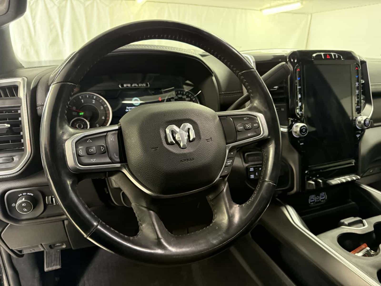 2023 RAM 2500 LARAMIE Laramie - Image 13