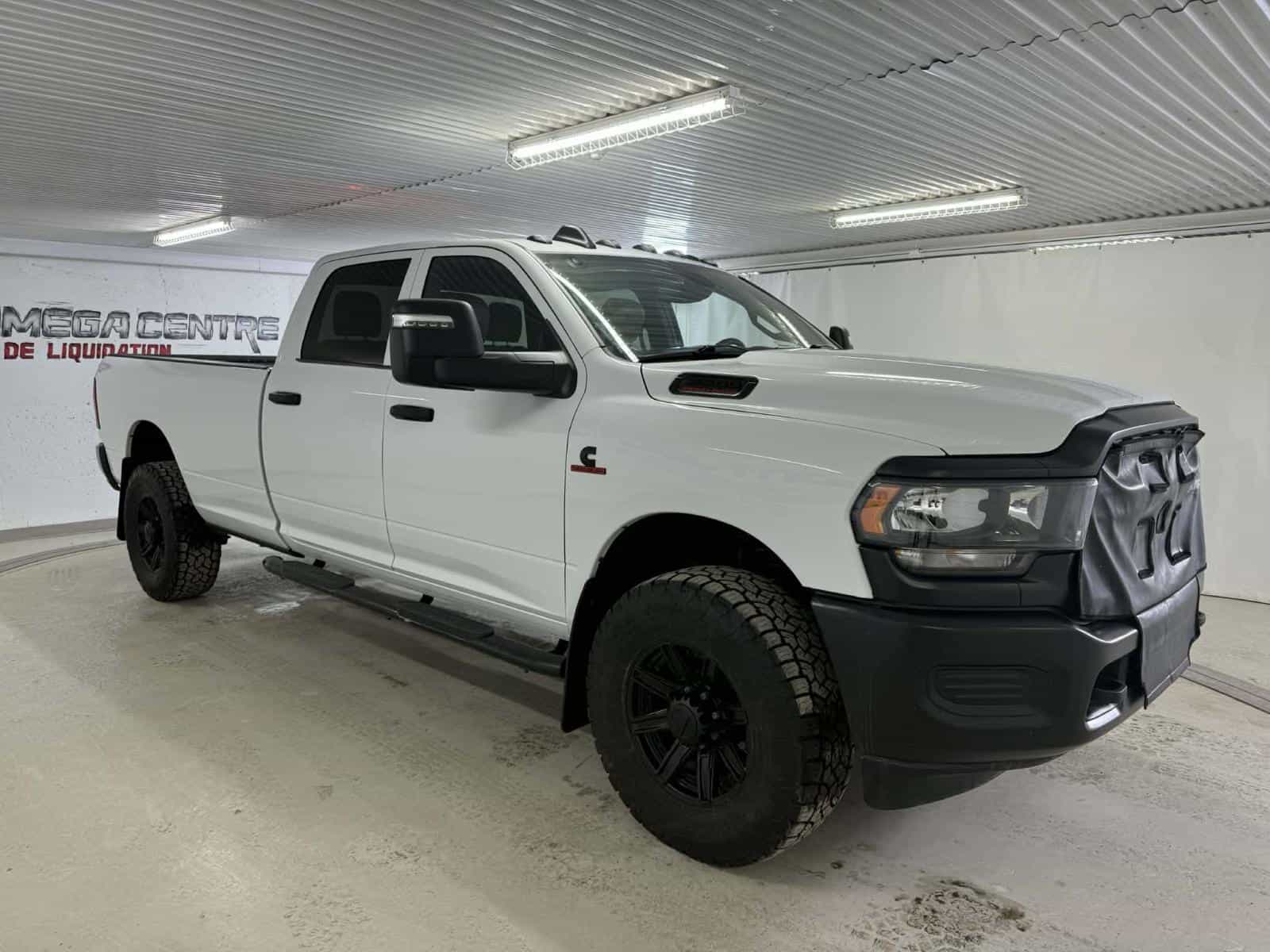 2023 RAM 2500 Tradesman - Image 7