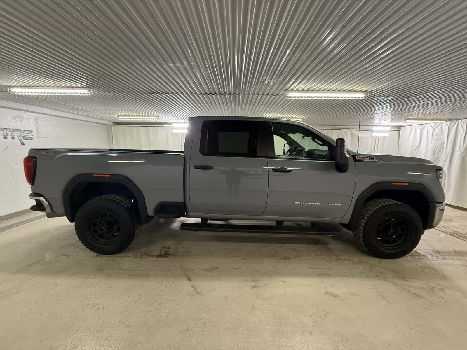 2024 GMC Sierra 2500 SLE - Image 6