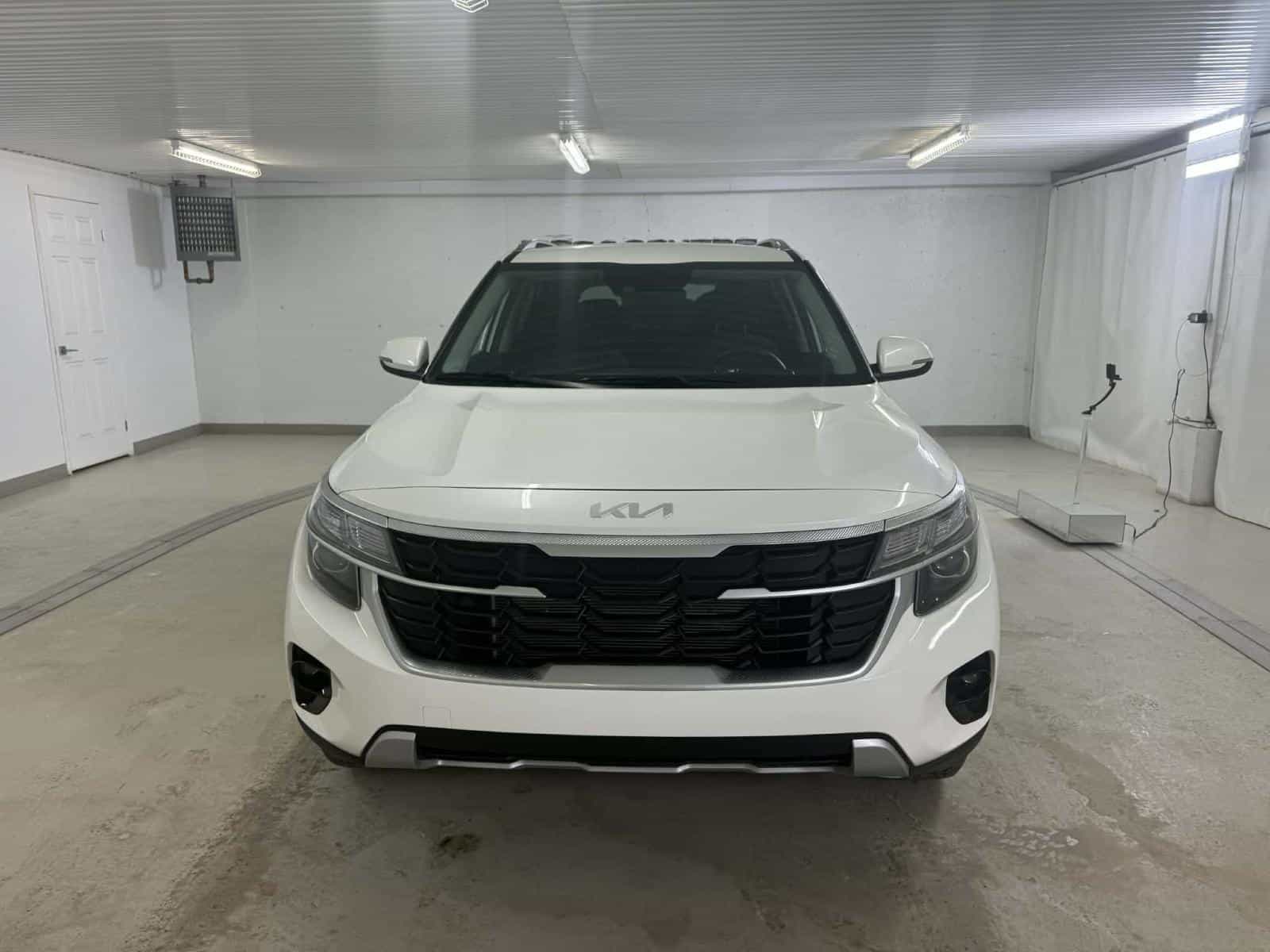 2024 Kia SELTOS LX LX - Image 8