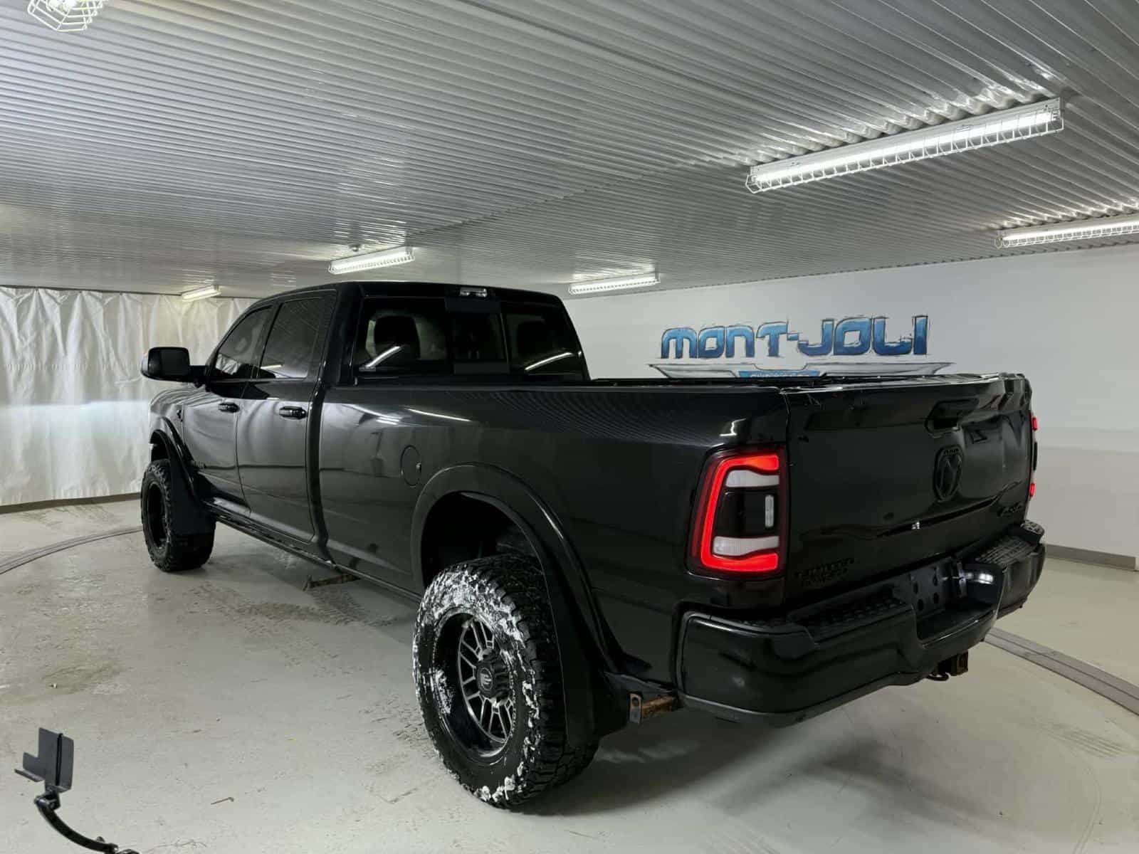 2022 RAM 2500 Limited Limited - Image 3