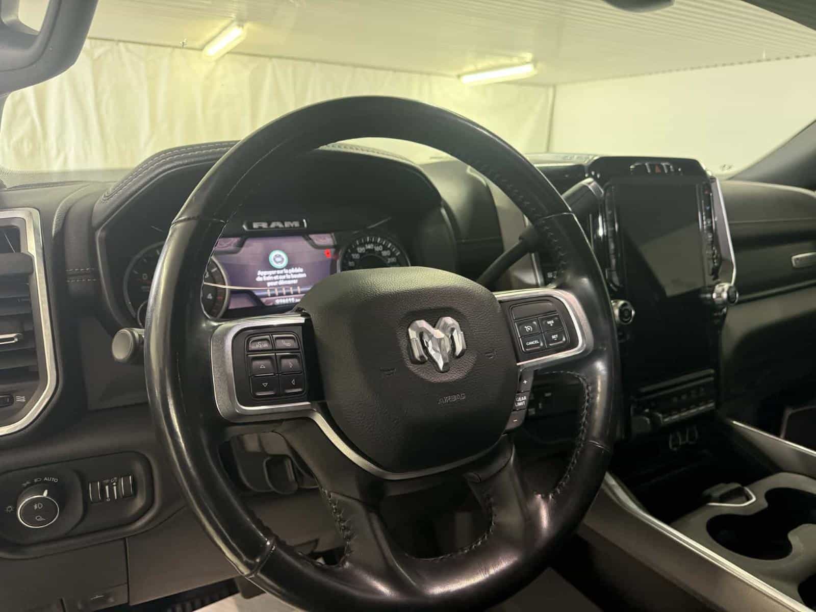 2022 RAM 2500 Laramie - Image 10