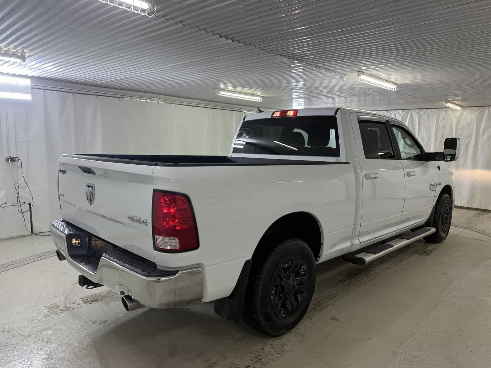 2021 RAM 1500 CLASSIC SLT SLT - Image 5