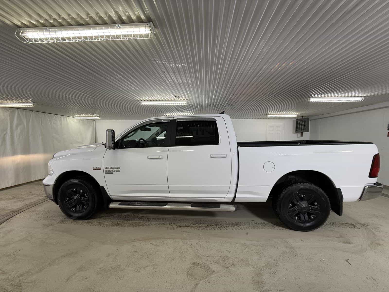 2021 RAM 1500 Classic SLT - Image 8