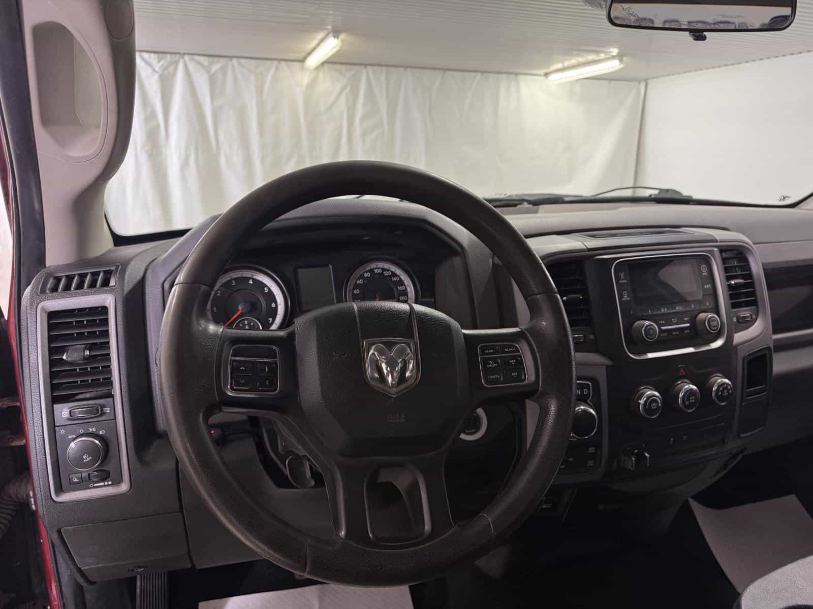 2015 RAM 1500 ST - Image 12