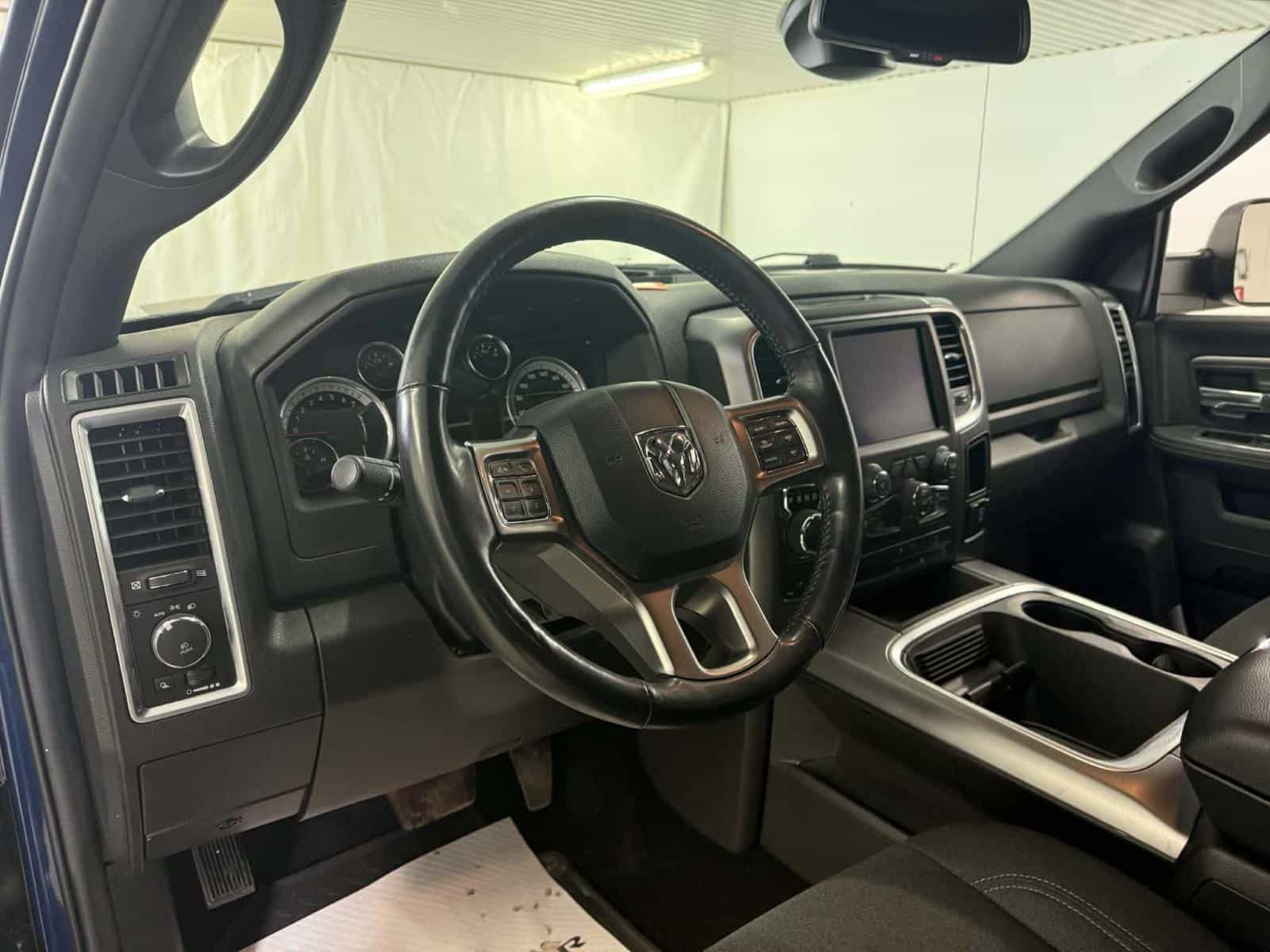 2021 RAM 1500 Classic Warlock - Image 11