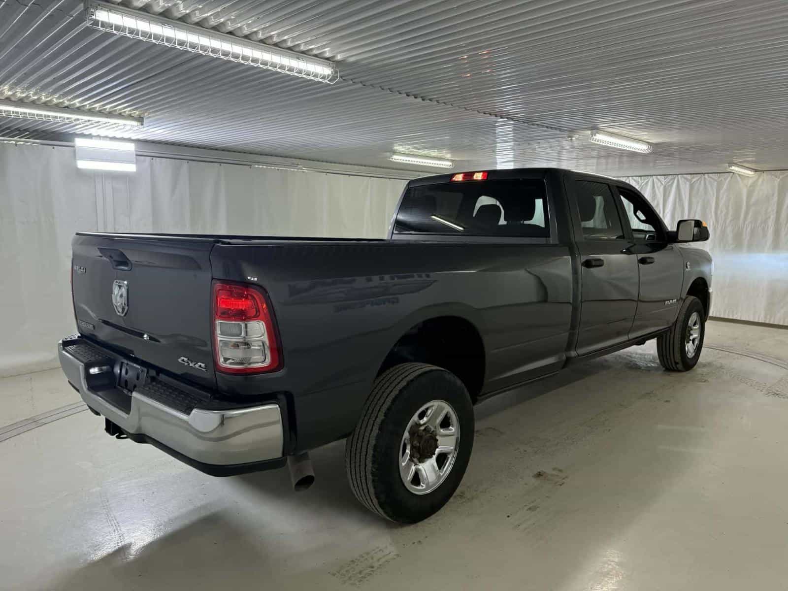 2022 RAM 2500 Big Horn - Image 5