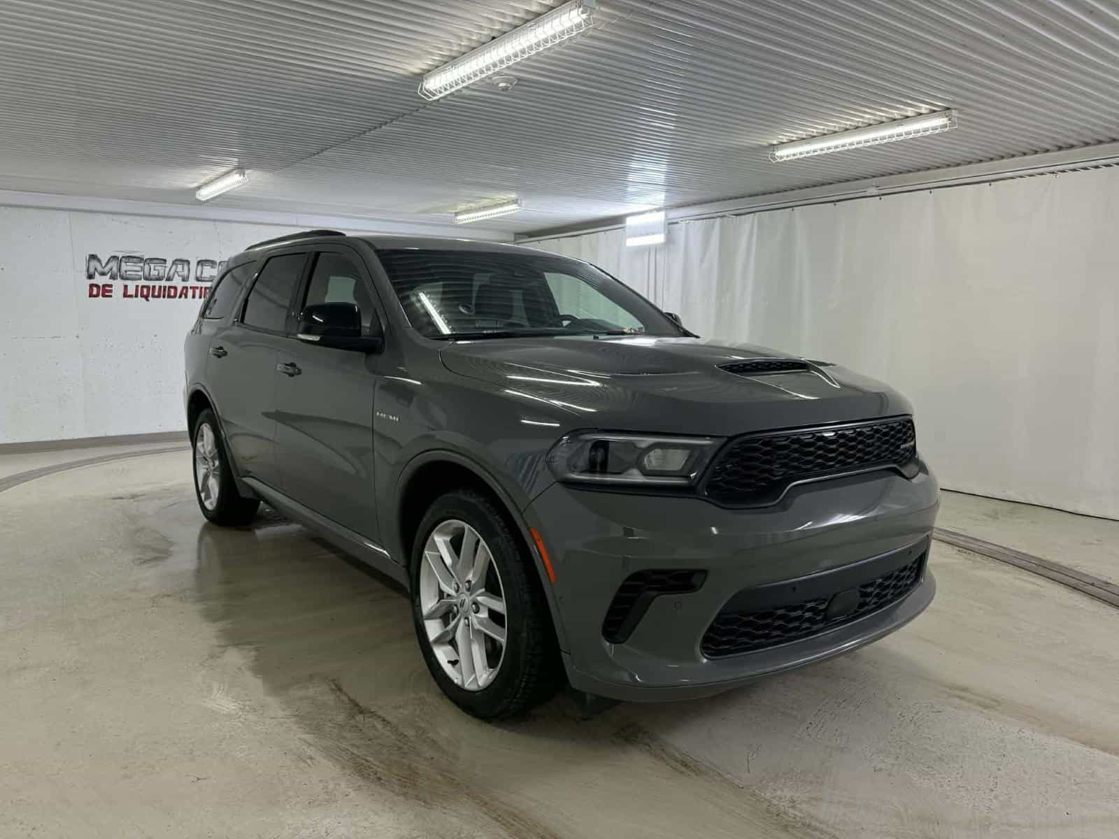 2025 Dodge Durango R/T - Image 6