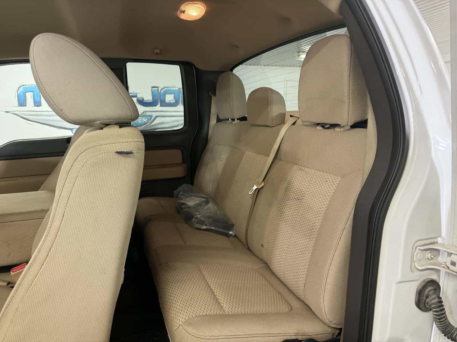 2012 Ford F150 F-150 XLT - Image 13