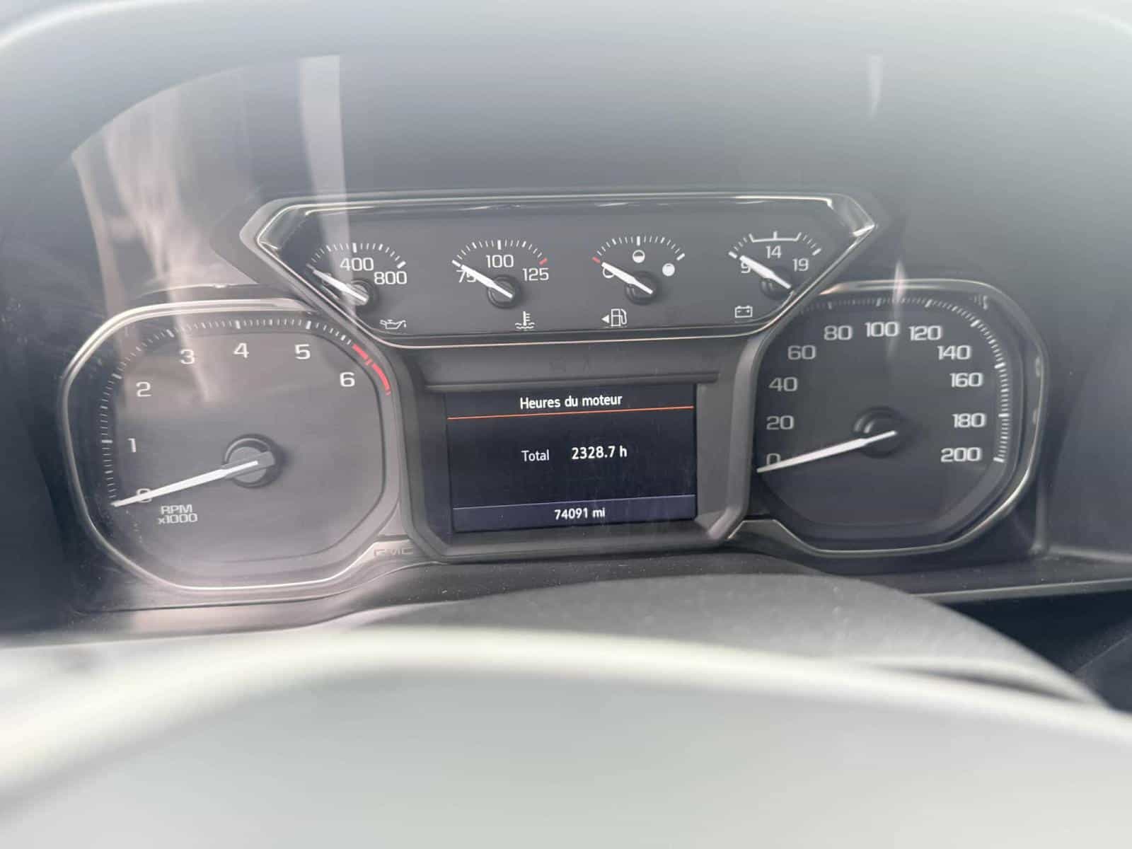 2022 GMC Sierra AT4 - Image 12