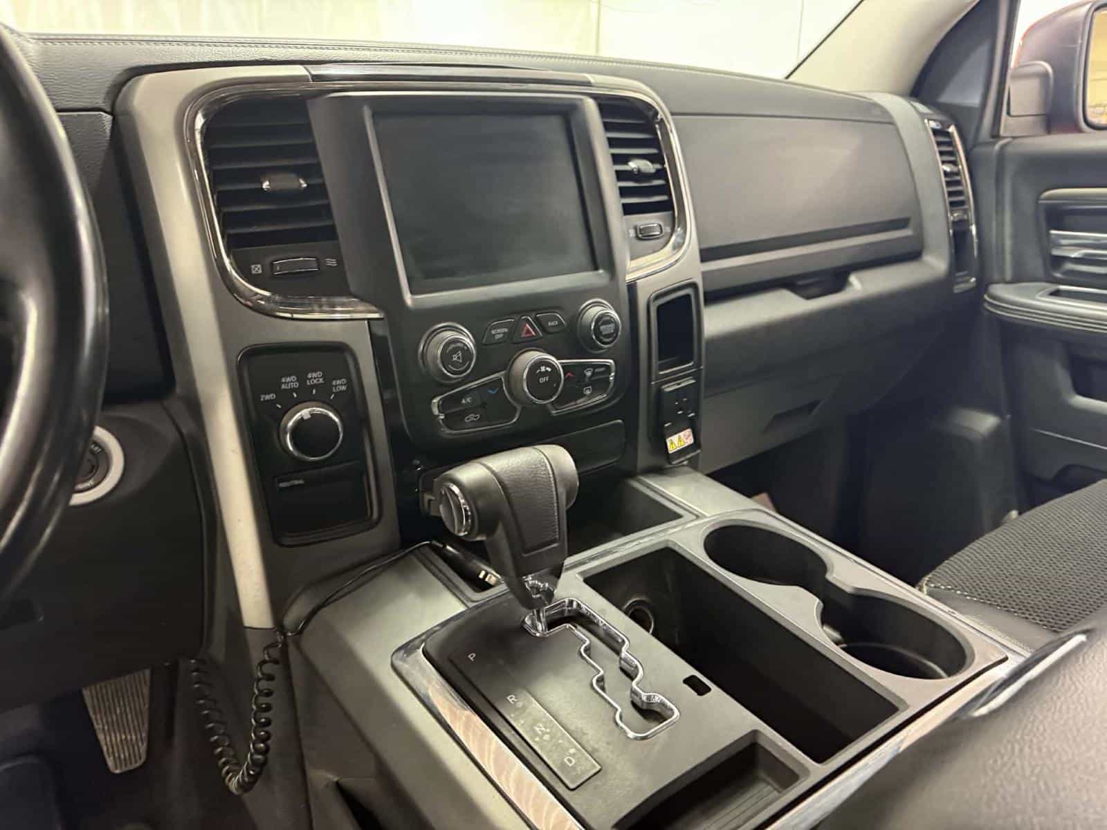 2013 RAM 1500 Sport - Image 10