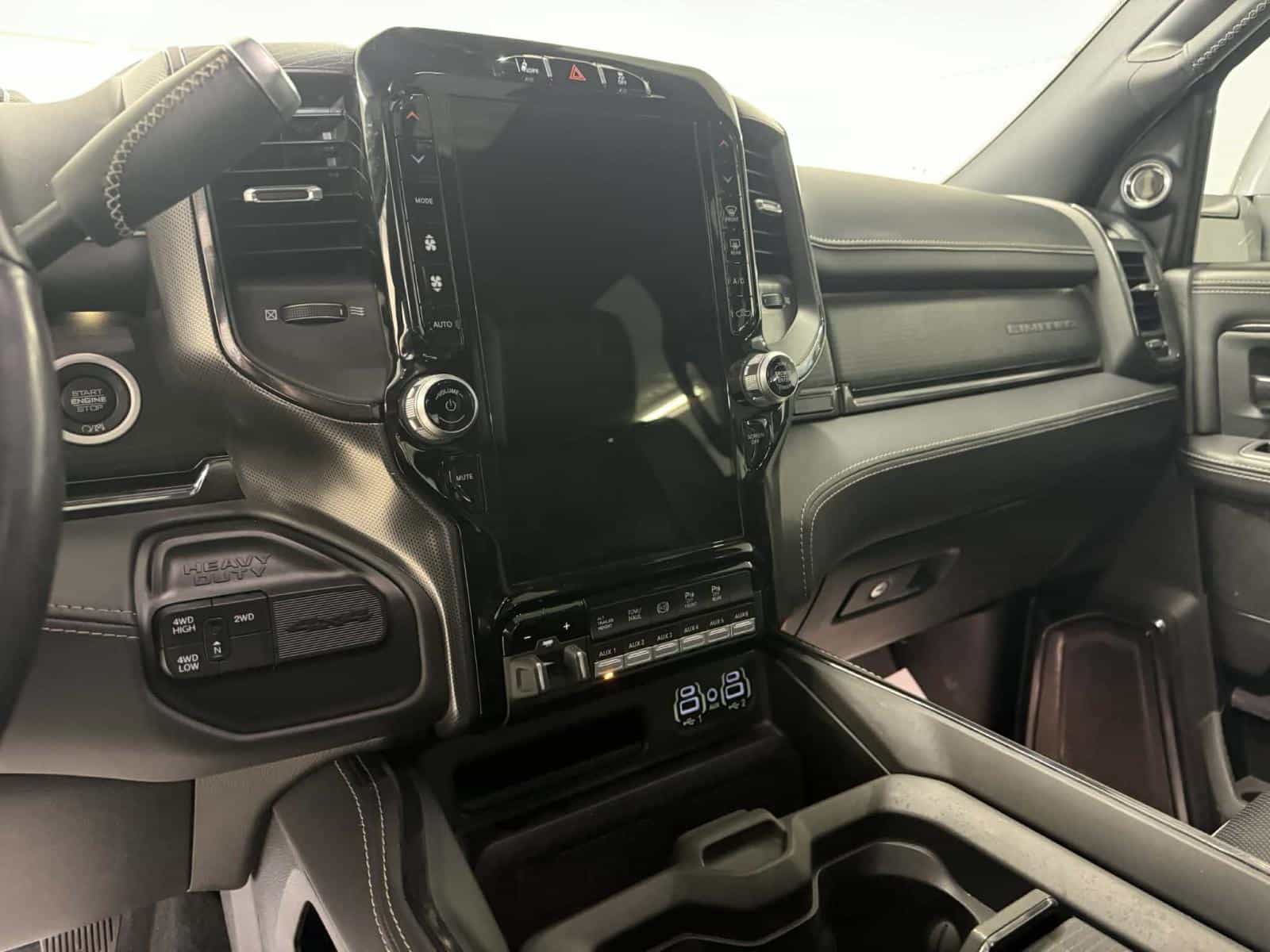 2023 RAM 2500 Limited - Image 15