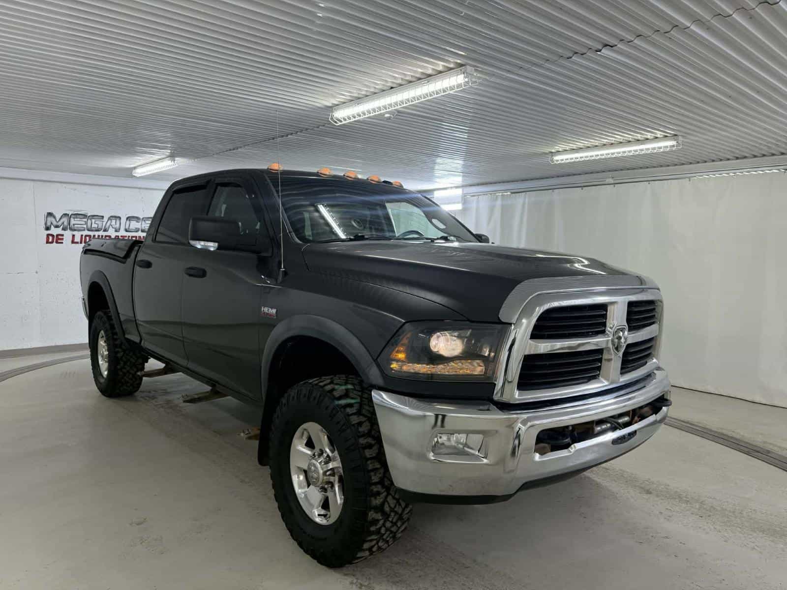 2015 RAM 2500 Power Wagon - Image 7