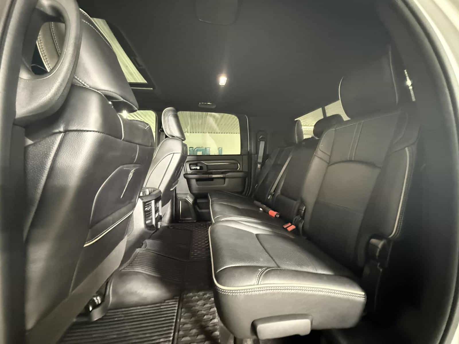 Image 8 RAM 2500 Limited 2024