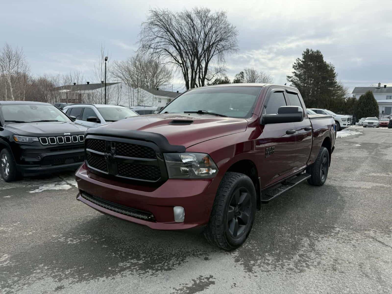 Image 1 RAM 1500 Classic SLT 2019