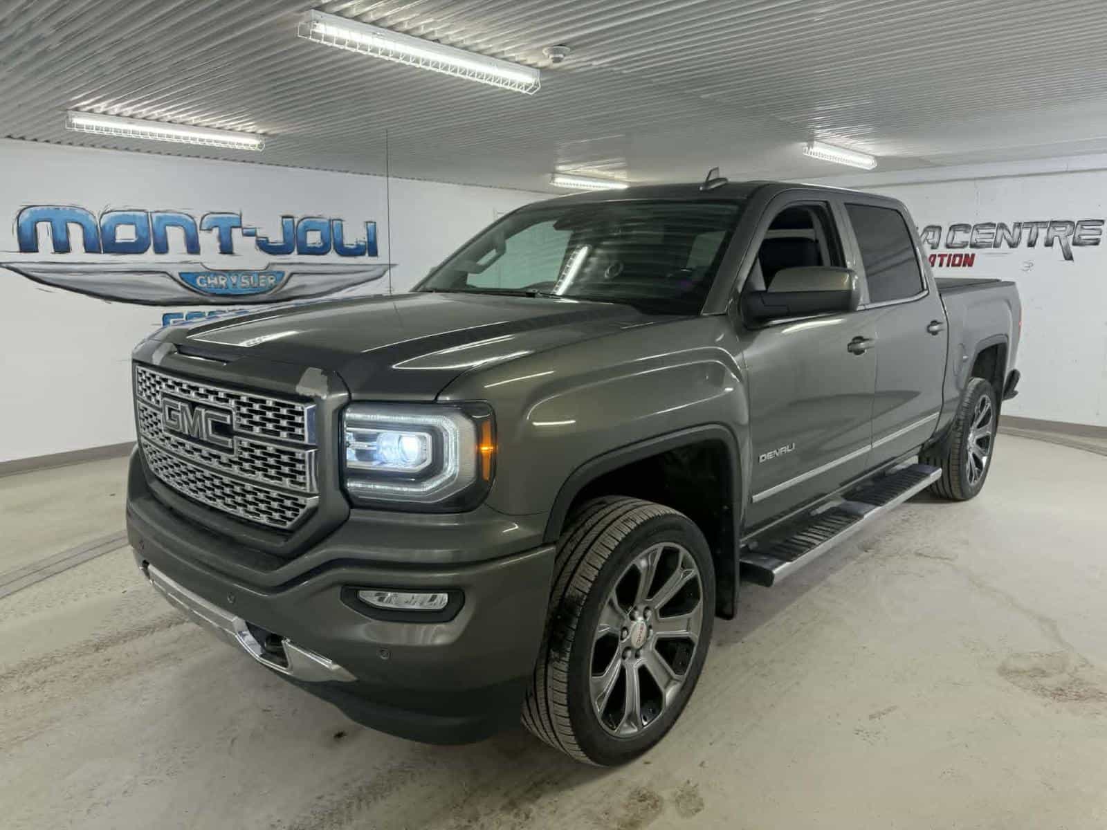 2017 GMC Sierra 1500 Denali - Image 1