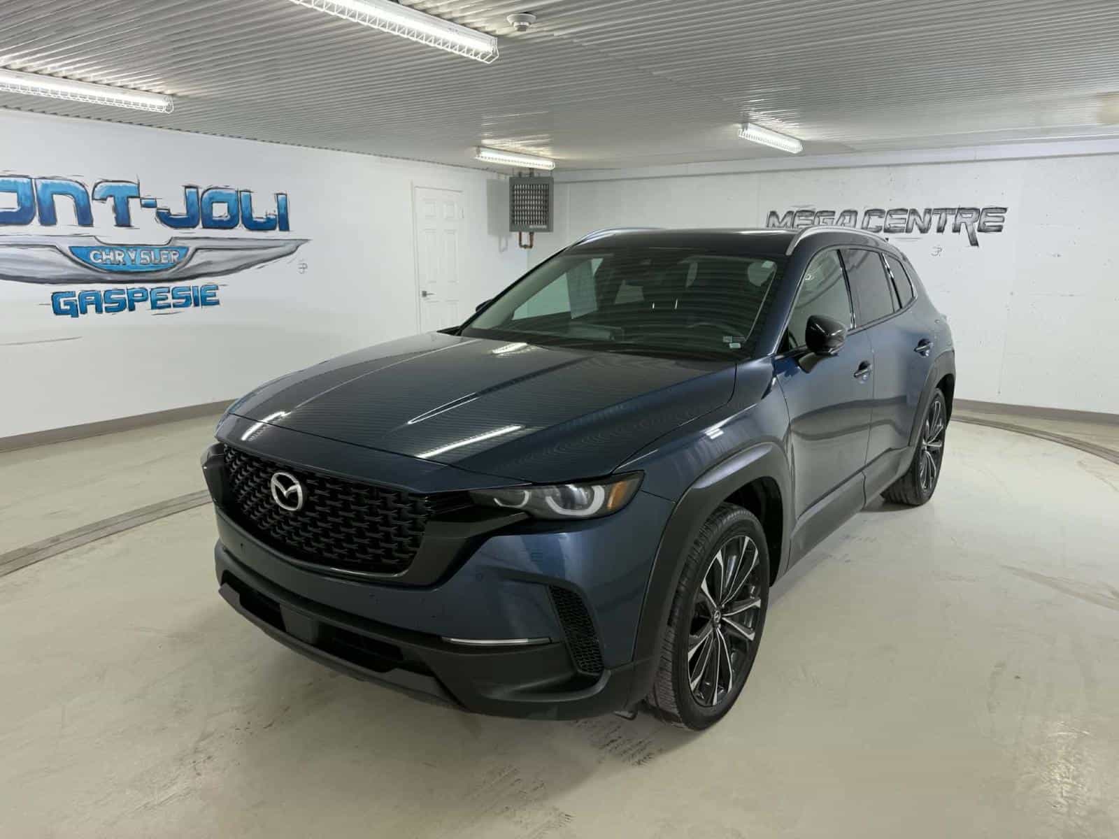 2024 Mazda CX-50 GT - Image 1