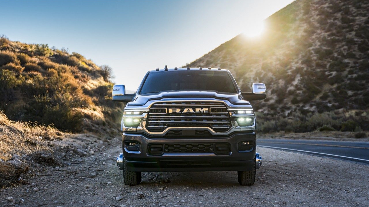 vue frontale d'un RAM 3500 2026