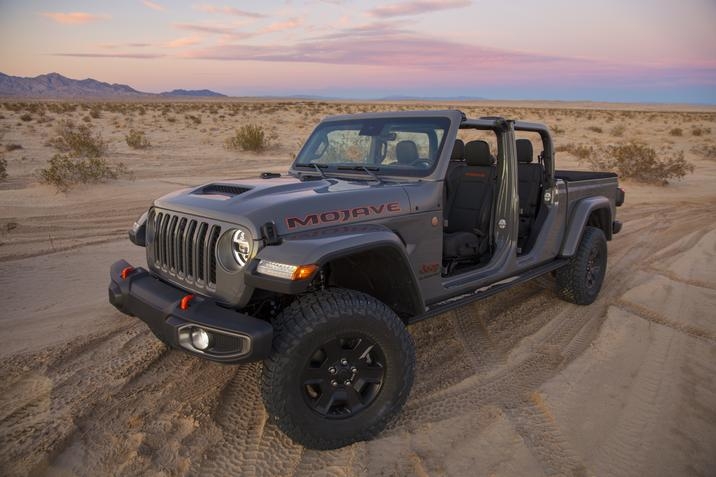 Mont-Joli-Chrysler-Jeep-Gladiator-Mojave